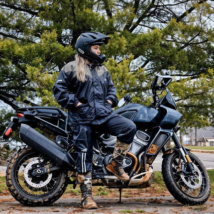 Waterproof Outdoors Motorcycle Rain Suits for Men & Women Cycling 2-Piece Breathable & Windproof Wet Weather Protection