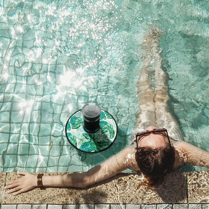 Neoprene Floating Drink Holder Floating Coaster Pool Drink Holder Beverage Float Cup Holder for Pool Party Hot Tub Outdoor Water Fun (1 Pc Large + 1 Pc Small)