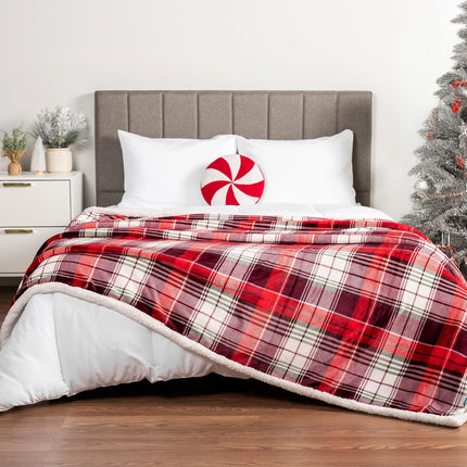 Red Green Christmas Plaid Sherpa Throw Blanket, Holiday Fleece Blanket 50" X 60", Soft Flannel Plush Throw for Couch, Sofa & Bed, Festive Winter Home Decor, Cozy