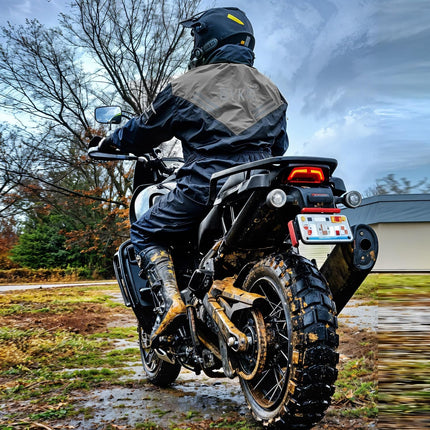 Waterproof Outdoors Motorcycle Rain Suits for Men & Women Cycling 2-Piece Breathable & Windproof Wet Weather Protection